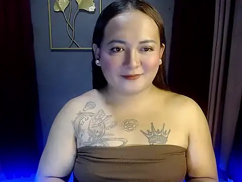 Snapshot of wetasianhugecock chatting on November 2025 03:11:01 PM wetasianhugecock online show from November 2025 03:11:01 PM