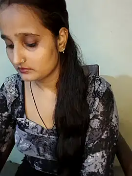 Minu love online show from September 2025 06:51:02 PM