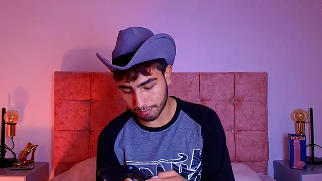 Snapshot of Ares_Alpha chatting on October 2025 06:54:02 PM Ares Alpha online show from October 2025 06:54:02 PM