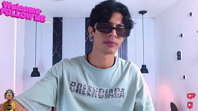 Snapshot of Franvill_Trato chatting on December 2025 07:19:02 PM Franvill Trato online show from December 2025 07:19:02 PM