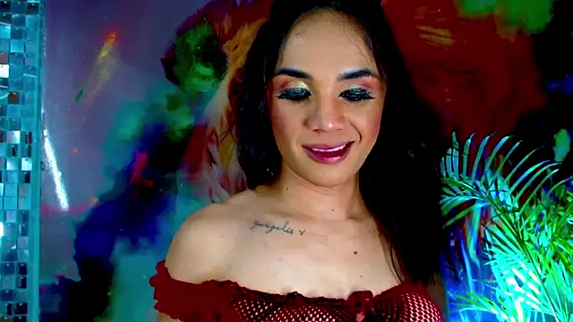 Snapshot of Cristal_Gem1 chatting on September 2025 06:37:01 AM Cristal Gem1 online show from September 2025 06:37:01 AM