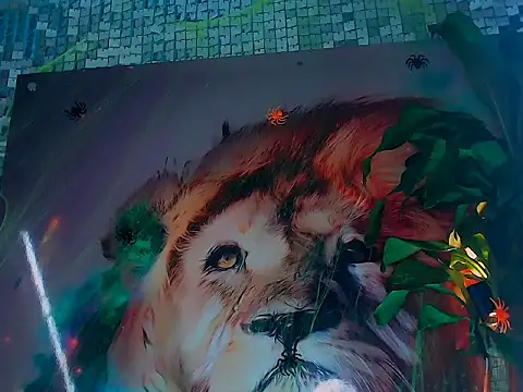 Snapshot of Cristal_Gem1 chatting on October 2025 07:25:01 PM Cristal Gem1 online show from October 2025 07:25:01 PM