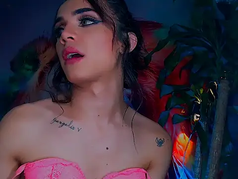 Snapshot of Cristal_Gem1 chatting on November 2025 10:48:02 AM Cristal Gem1 online show from November 2025 10:48:02 AM