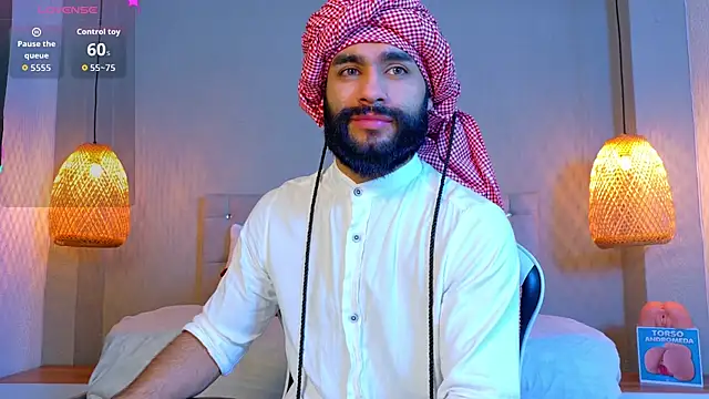 Thaiel Fosteer online show from September 2025 11:25:01 AM