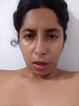 anitotori online show from October 2025 02:20:01 AM