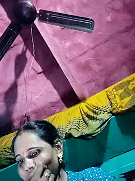 Pooja750 online show from October 2025 03:13:01 PM