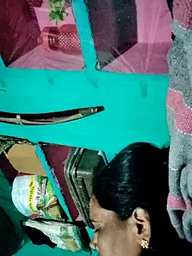 Pooja750 online show from December 2025 02:23:02 PM