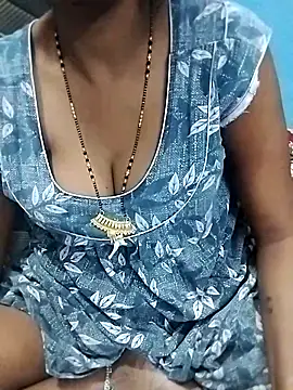 Snapshot of Priyanka-hot chatting on October 2025 04:02:02 PM Priyanka-hot online show from October 2025 04:02:02 PM