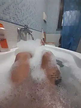 Snapshot of gigilola84 chatting on October 2025 04:08:01 PM gigilola84 online show from October 2025 04:08:01 PM