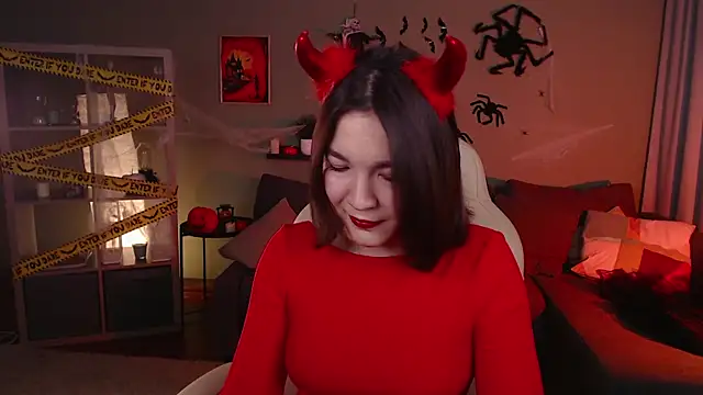 Halle Berrry online show from October 2025 02:07:02 PM