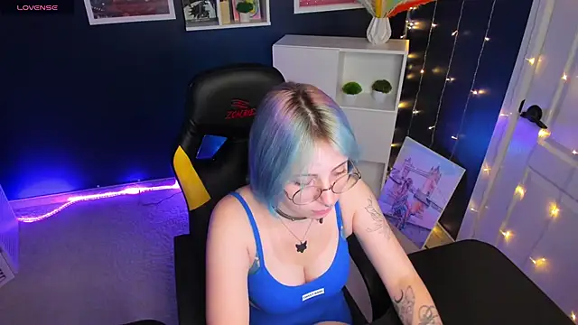 Penny Stanley online show from September 2025 03:07:02 AM