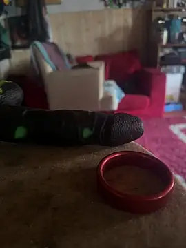 Snapshot of pelowilou19cm chatting on September 2025 03:24:01 PM pelowilou19cm online show from September 2025 03:24:01 PM