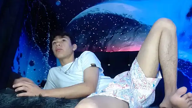 Snapshot of SemerHott chatting on October 2025 01:20:01 PM SemerHott online show from October 2025 01:20:01 PM