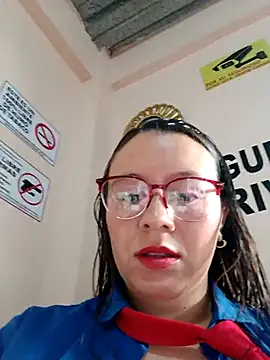 Hannah-colx online show from October 2025 01:44:02 PM