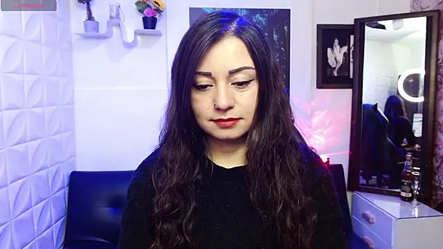 Eva Roussell online show from October 2025 02:30:02 PM