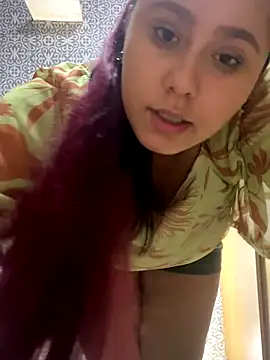 Snapshot of AngelaOliver chatting on September 2025 09:29:02 PM AngelaOliver online show from September 2025 09:29:02 PM