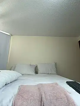 azzahara- online show from February 2026 08:21:01 PM