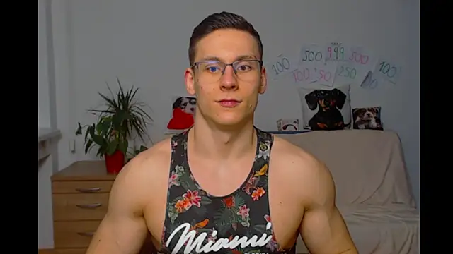 ZeinMiracles online show from January 2026 06:42:02 PM