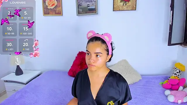 Valeri 13 online show from November 2025 04:18:02 AM