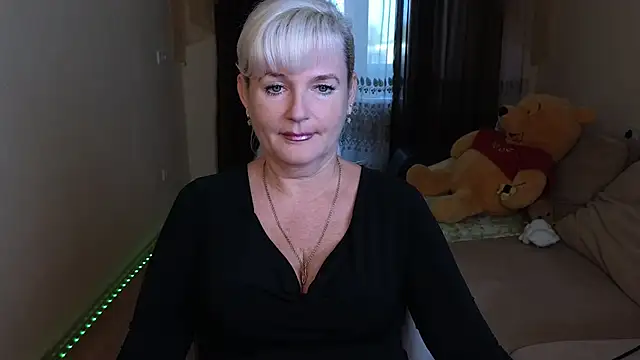 Vina Vision online show from September 2025 12:16:01 PM