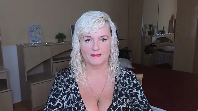 Vina Vision online show from October 2025 10:12:02 AM