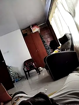 Perropa online show from January 2026 12:43:02 PM