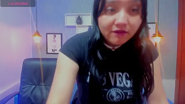 Snapshot of Daniela_jonness chatting on October 2025 02:18:02 PM Daniela jonness online show from October 2025 02:18:02 PM