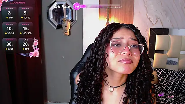 Snapshot of honeymoon_12 chatting on June 2026 02:56:01 AM honeymoon 12 online show from June 2026 02:56:01 AM