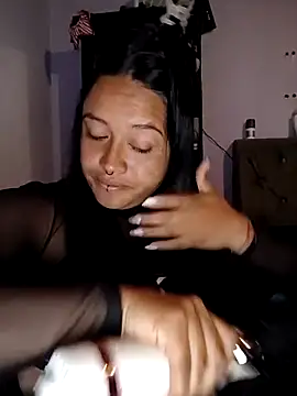 Snapshot of -Mia1 chatting on September 2025 01:55:01 PM -Mia1 online show from September 2025 01:55:01 PM