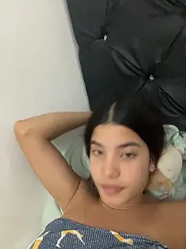 Snapshot of Nia08_ chatting on September 2025 03:06:02 AM Nia08 online show from September 2025 03:06:02 AM