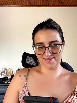 Snapshot of CoraVibes chatting on September 2025 07:26:02 PM CoraVibes online show from September 2025 07:26:02 PM