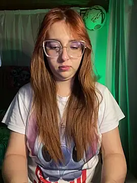 CoraVibes online show from February 2026 12:19:01 PM