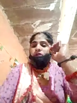 Snapshot of Nehaja33e chatting on November 2025 04:07:02 PM Nehaja33e online show from November 2025 04:07:02 PM