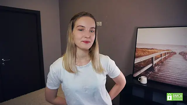 HongTomczak online show from September 2025 06:59:02 AM