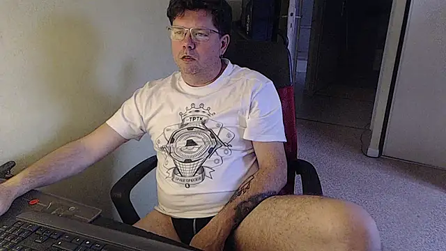 blueandwhite1 online show from February 2026 03:39:02 PM