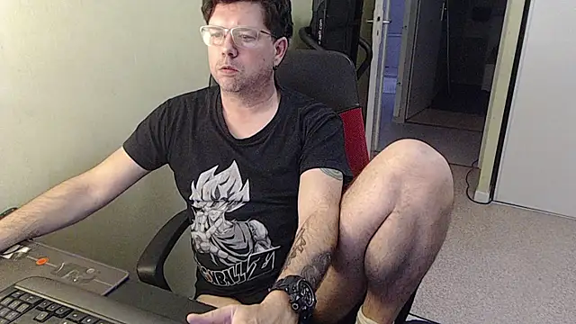 blueandwhite1 online show from February 2026 03:41:02 PM