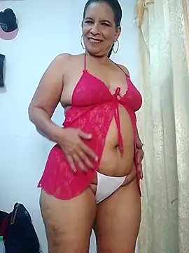 Snapshot of Africa_moont chatting on December 2025 08:47:01 PM Africa moont online show from December 2025 08:47:01 PM