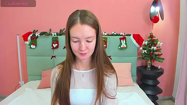 LoraSunnyy online show from December 2025 01:02:02 AM