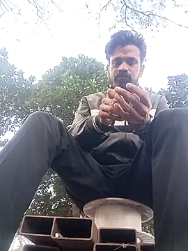 Mr xxx007xh online show from February 2026 01:33:01 AM