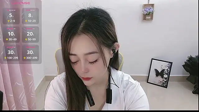 Abb-qiaoyi online show from October 2025 10:21:01 PM