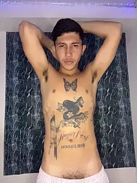 Alejandro BigCock22 online show from November 2025 10:37:02 AM