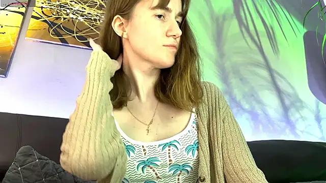 Snapshot of velina__ chatting on September 2025 08:09:01 PM velina online show from September 2025 08:09:01 PM