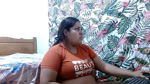 69smallstar online show from May 2026 12:00:02 PM