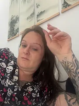 Snapshot of sinfful-secrets@xh chatting on October 2025 06:10:01 PM sinfful-secretsxh online show from October 2025 06:10:01 PM