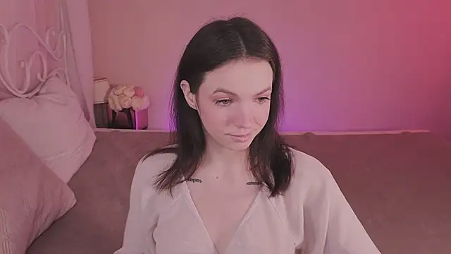 Loona Eclipse online show from October 2025 08:42:01 PM