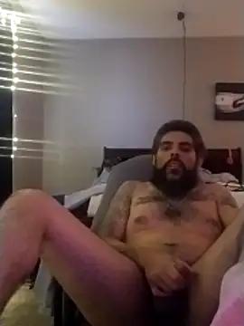 hornylatino702 online show from February 2026 08:30:01 PM