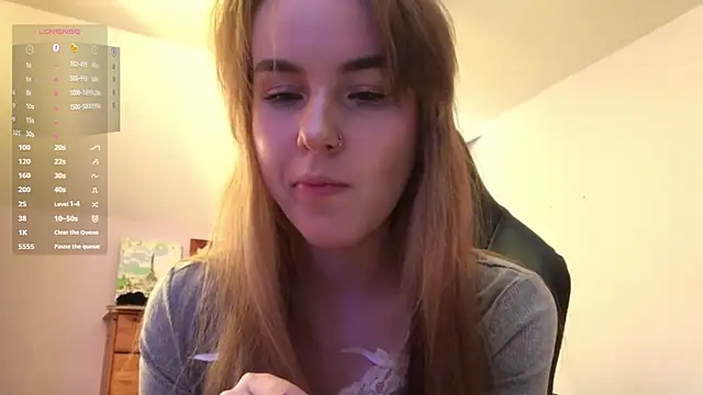 SiIver Dawn online show from September 2025 01:23:02 PM