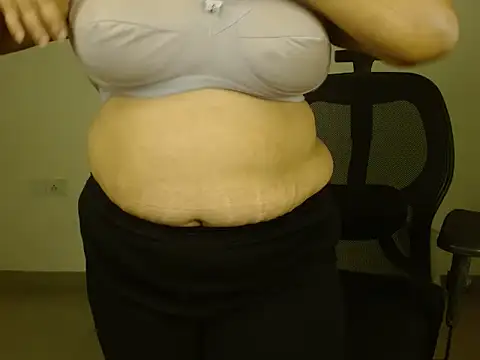 Your candy 47 online show from October 2025 05:00:01 PM