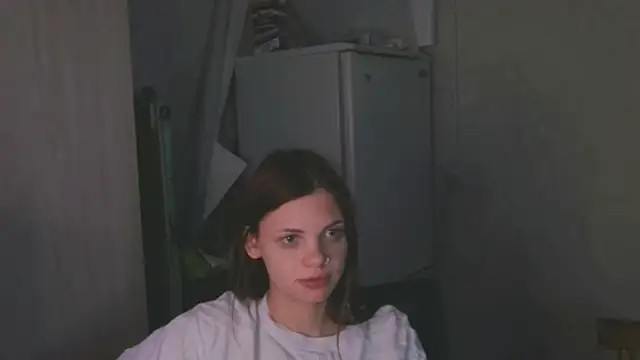 Snapshot of rinabluu chatting on February 2026 01:43:01 PM rinabluu online show from February 2026 01:43:01 PM