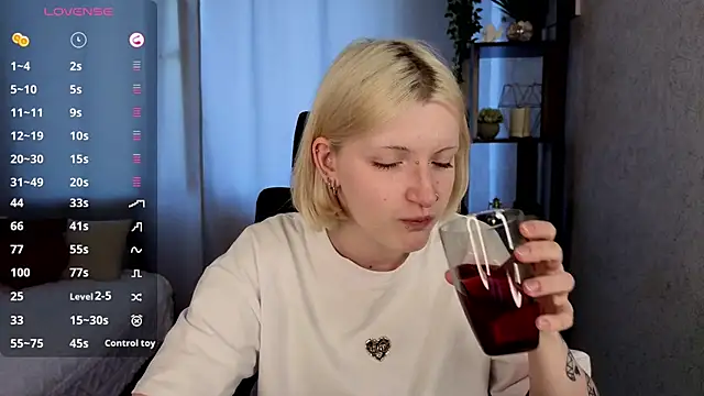 EchoBloom online show from September 2025 10:40:01 AM